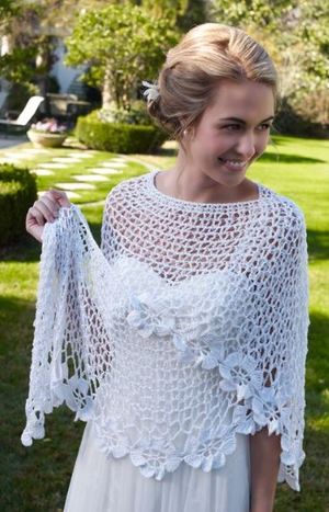 diy4ever- Beauiful Crochet Lace Shawl - Free Pattern